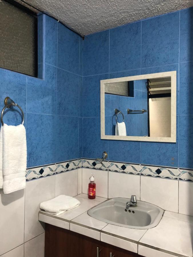 Comfort City Apartment 2 Bedroom 2 Bathroom Banos  Luaran gambar